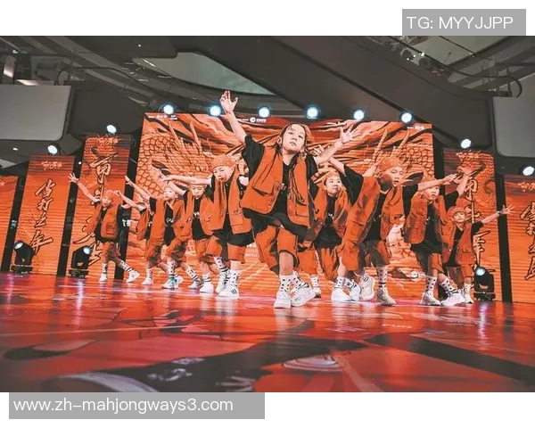 实时新闻深圳街舞队的转型之路与街舞文化的融合与发展探讨